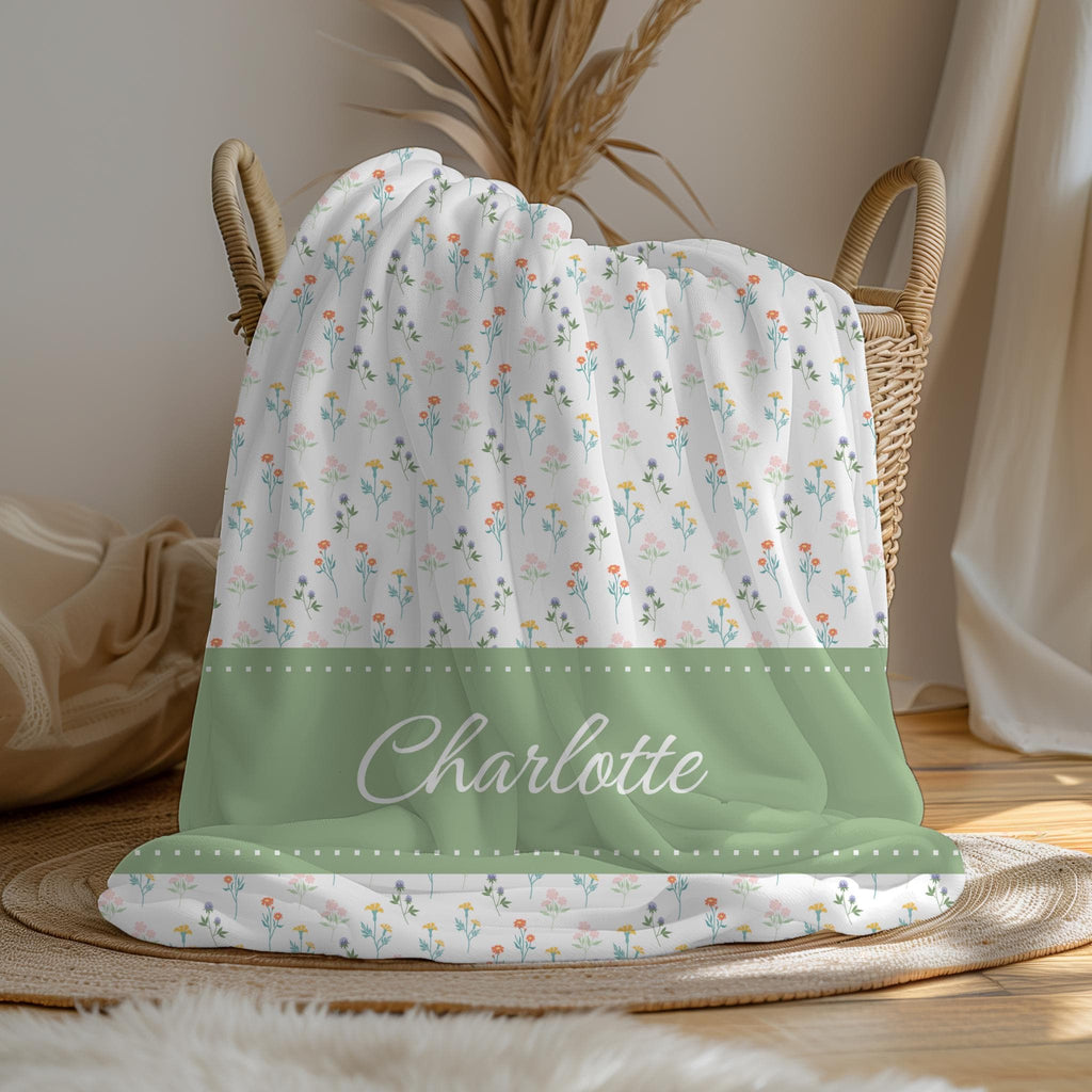 Personalized Floral Blanket – Custom Name Cozy Throw, Baby Shower Gift, Birthday Gift for Her, Kids Blanket, Nursery Décor